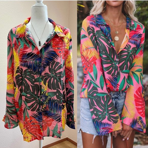 Vici To The Tropics Bell Sleeve Button Down Top | M - Picture 3 of 4